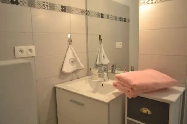 Tek Büyük Yataklı Oda, Banyolu/Duşlu, Nehir Manzaralı (Ile De Re)