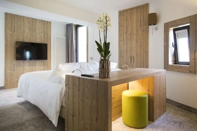 Deluxe Tek Büyük veya İki Ayrı Yataklı Oda