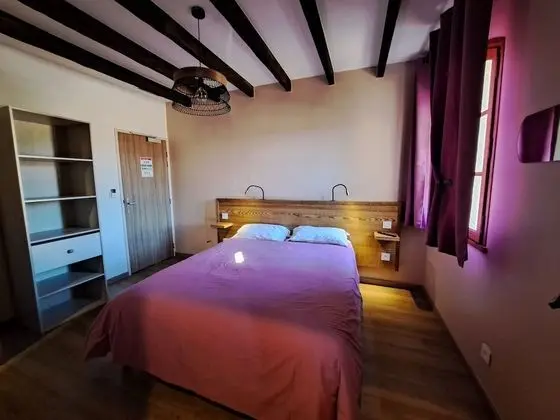 Standard Tek Büyük veya İki Ayrı Yataklı Oda