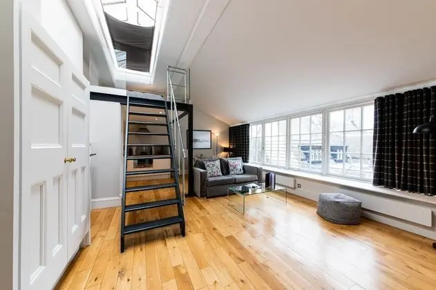 North Bridge Lofts, luxury studio