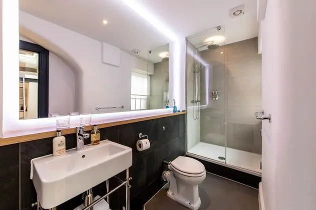 North Bridge Lofts, luxury studio