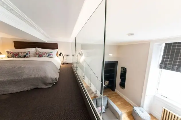 North Bridge Lofts, small studio