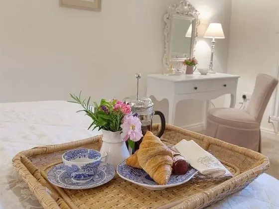 Luxury Apart Daire, Banyolu/Duşlu, Bahçe Manzaralı