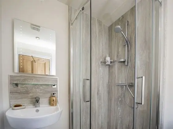 Luxury Apart Daire, Banyolu/Duşlu, Bahçe Manzaralı