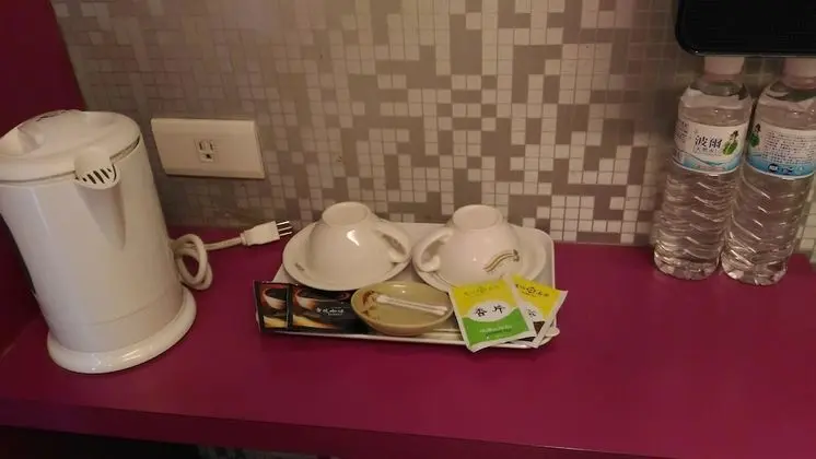 Business Tek Büyük Yataklı Oda