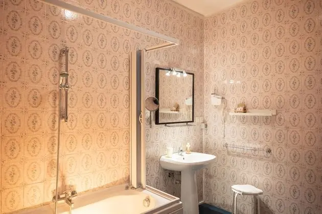 Deluxe Tek Büyük Yataklı Oda, Balkon
