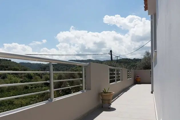 Ev, 2 Yatak Odası, Bahçe Manzaralı