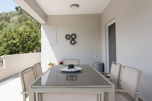 Ev, 2 Yatak Odası, Bahçe Manzaralı