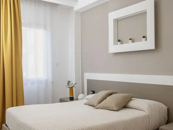 Standard Tek Büyük Yataklı Oda