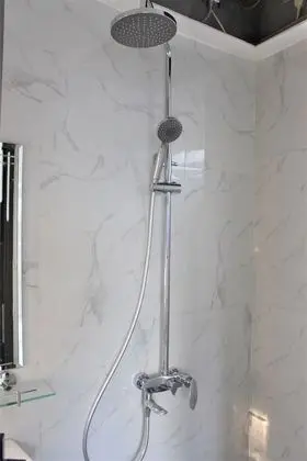 Basic Tek Büyük Yataklı Oda, Şehir Manzaralı