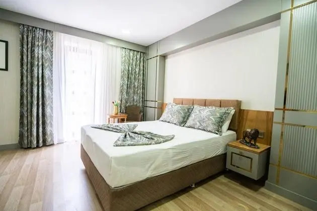 Standart Oda, Şehir Manzaralı