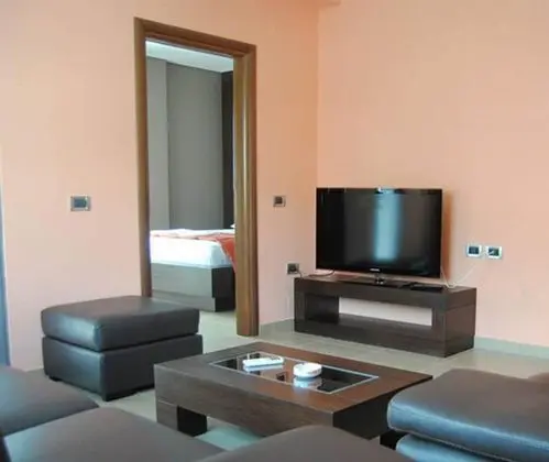 Tek Büyük Yataklı Oda, Balkon