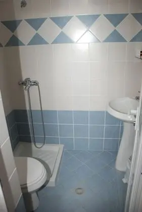 Tek Büyük Yataklı Oda, Balkon