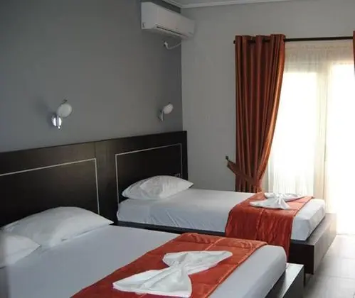 Üç Kişilik Oda, Balkon