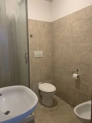 Üç Kişilik Oda, Özel Banyo