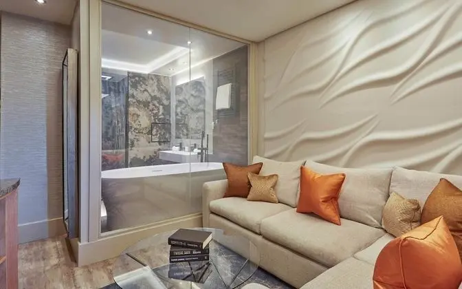 Luxury Süit, Kanal Manzaralı