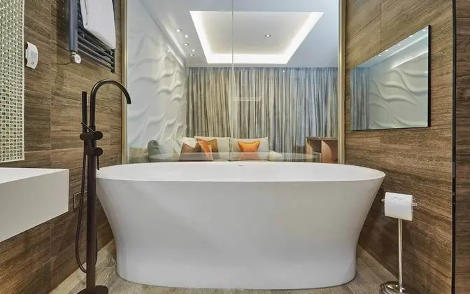 Luxury Süit, Kanal Manzaralı