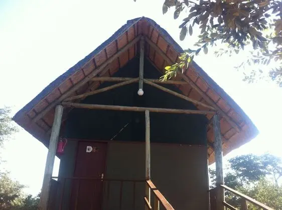 Tek Büyük veya İki Ayrı Yataklı Oda (Tent)