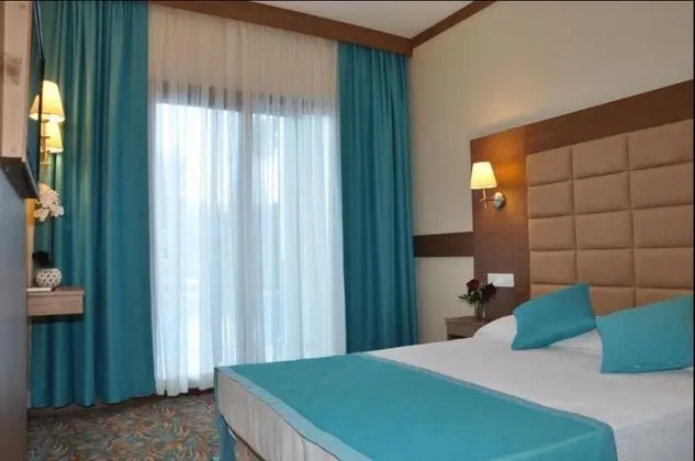 https://images.etstur.com/files/images/hotelImages/TR/51109/l/Liona-Hotel---SPA-Oda-325433.jpg