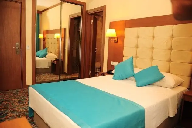 https://imagessl.etstur.com/files/images/hotelImages/test/TR/51111/l/T--2-.JPG