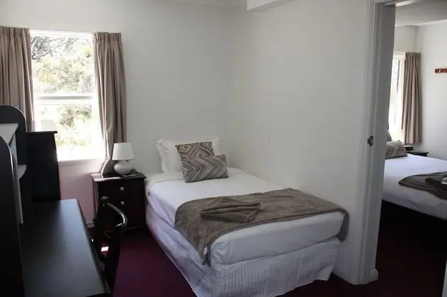 Standard Oda, Sigara İçilmez (Queen and Single Room)