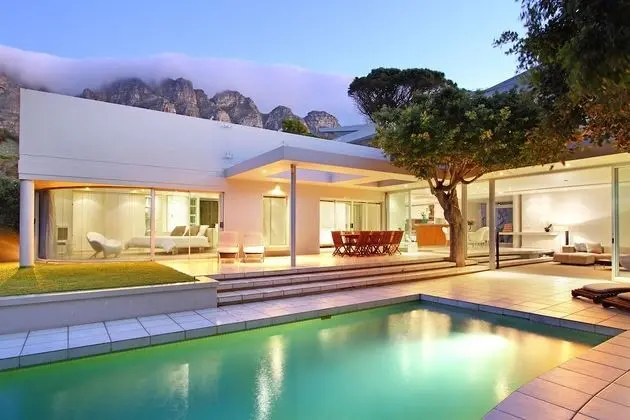 Luxury Ev