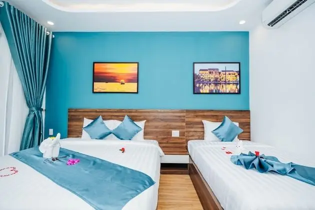 Deluxe Üç Kişilik Oda