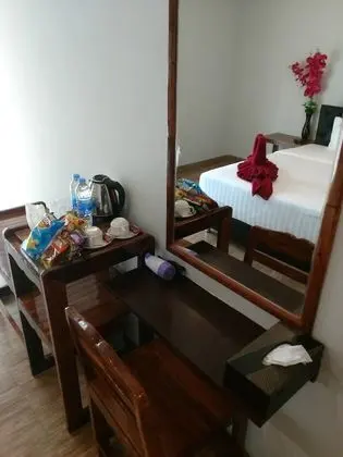 Deluxe Tek Büyük Yataklı Oda, 1 Çift Kişilik Yatak, Bahçe Manzaralı, Zemin Kat