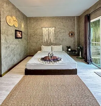 Deluxe Room 2 Pax