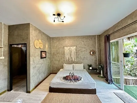 Deluxe Room 2 Pax