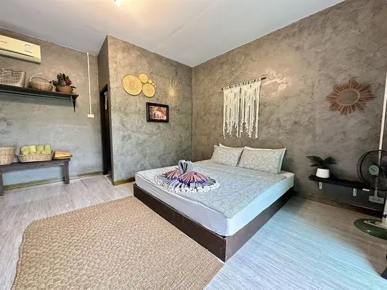 Deluxe Room 2 Pax
