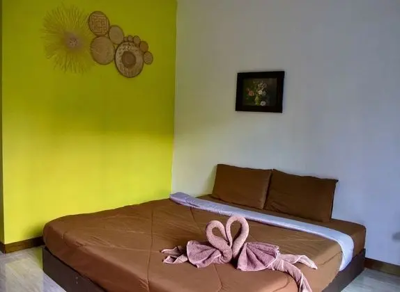 Deluxe Room 3 Pax