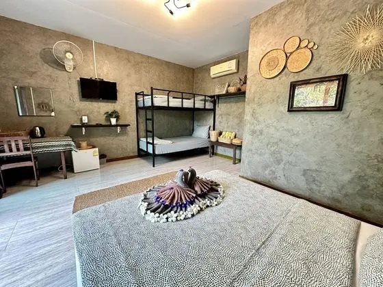 Deluxe Room 4 Pax