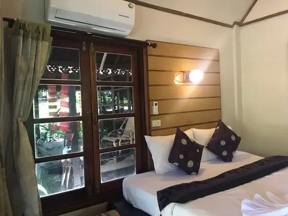 Standard Oda (Garden Room)