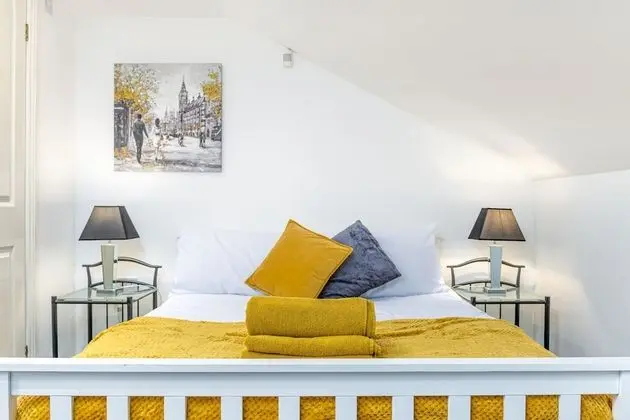 Apart Daire, Banyolu/Duşlu, Şehir Manzaralı (First floor Apartment)
