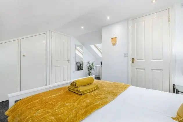 Apart Daire, Banyolu/Duşlu, Şehir Manzaralı (First floor Apartment)