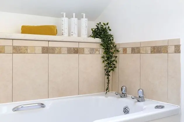 Apart Daire, Banyolu/Duşlu, Şehir Manzaralı (First floor Apartment)