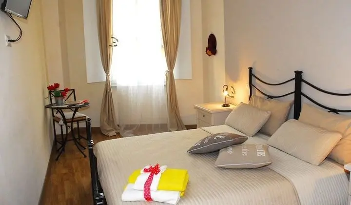 İki Ayrı Yataklı Oda, 2 Tek Kişilik Yatak, Sigara İçilmez