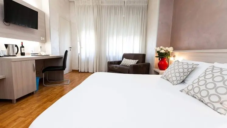 Oda, 2 Yatak Odası, Bağlantılı Odalar