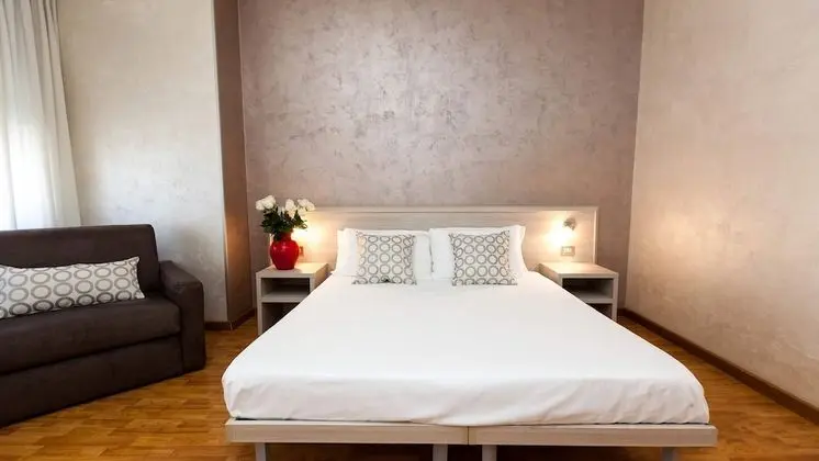 Oda, 2 Yatak Odası, Bağlantılı Odalar