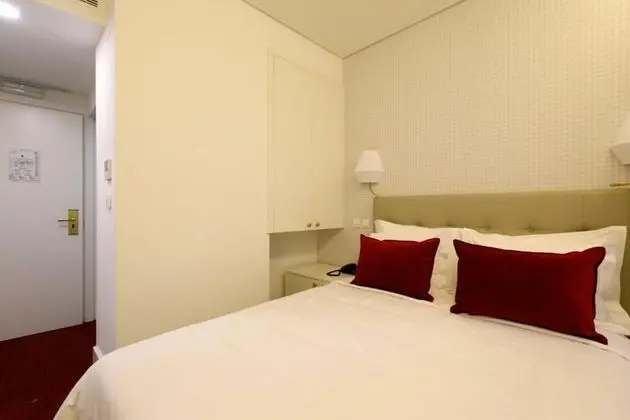 Tek Büyük Yataklı Oda (Mini Room, Interior View)