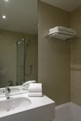 Tek Büyük Yataklı Oda (Mini Room, Interior View)