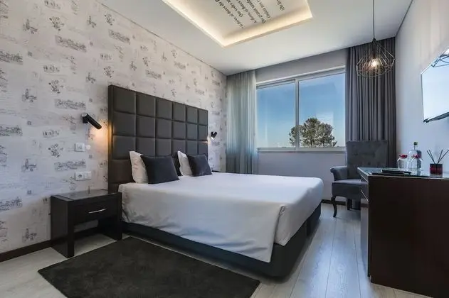Standard Tek Büyük veya İki Ayrı Yataklı Oda