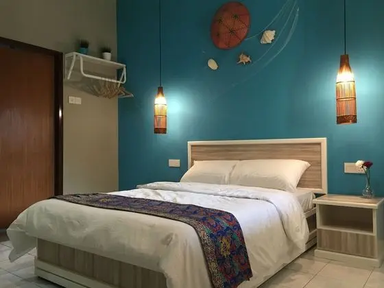 Tek Büyük Yataklı Oda, Havuz Manzaralı