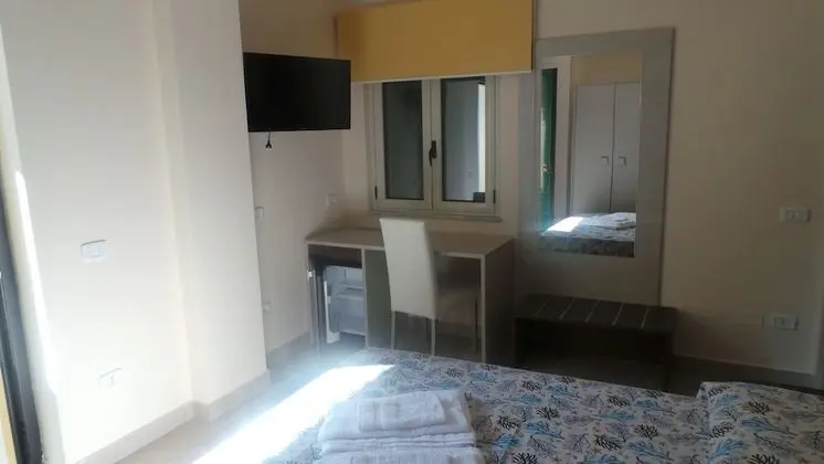 Tek Büyük Yataklı Oda