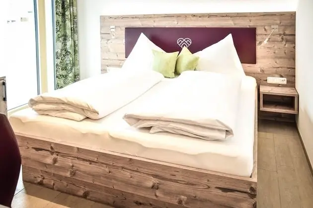Design Tek Büyük Yataklı Oda, Teras