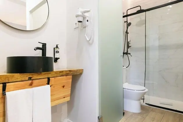 Standard Tek Büyük veya İki Ayrı Yataklı Oda