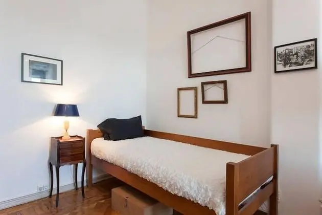 Ortak Ranzalı Oda, Ortak Banyo (1)