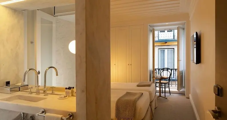 Family Oda, Bağlantılı Odalar