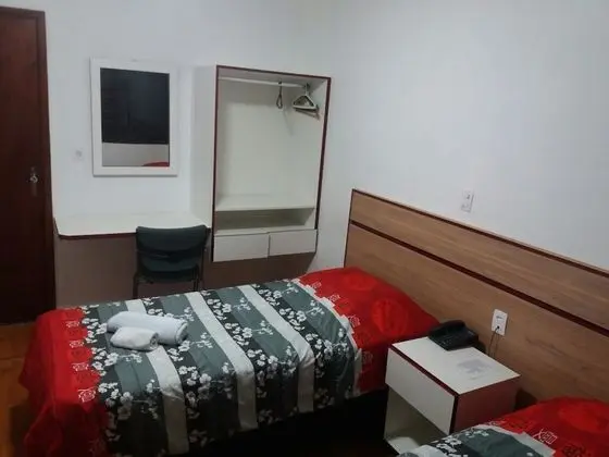 İki Ayrı Yataklı Oda, 2 Tek Kişilik Yatak